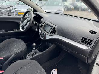 Kia Picanto 1.0 CVVT ISG Comfort Pack BJ 2013 109.721 KM picture 13