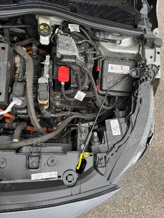 Peugeot e-208 EV Active 50 kWh AUTOMAAT  BJ 2020 60.924 KM picture 17