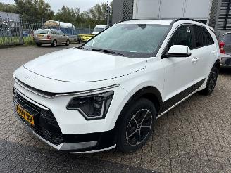 Schadeauto Kia Niro 1.6 GDi Hybrid DynamicPlusLine AUTOMAAT 2024/3