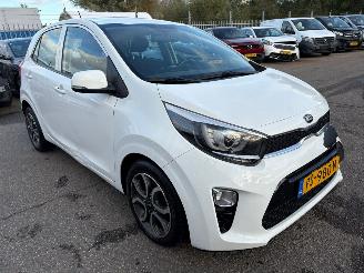 skadebil auto Kia Picanto 1.0 CVVT First Edition BJ 2017 140.559 KM 2017/7