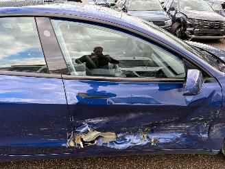 Tesla Model 3 RWD AUTOMAAT 60 kWh BJ 2025 4.839 KM picture 8