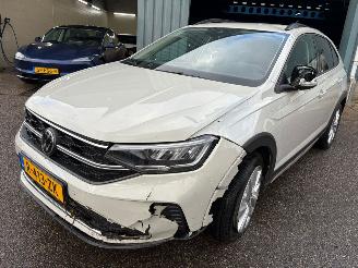 damaged passenger cars Volkswagen Taigo 1.0 AUTOMAAT TSI Life BJ 2023 62.921 KM 2023/1