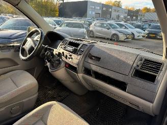 Volkswagen Transporter 2.5 TDI 300 BJ 2005 302.203 KM picture 17