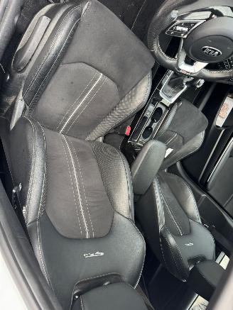 Kia Proceed 1.4 T-GDI GT-Line BJ 2020 76.365 KM picture 9