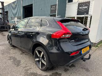 Volvo V-40 1.6 T3 Summum BJ 2012 173.882 KM picture 3