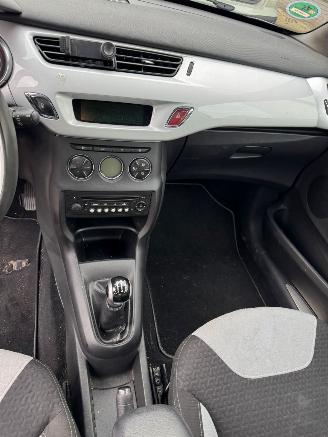 Renault Zoé R135 AUTOMAAT Zen 52 kWh BJ 2020 104.361 KM picture 9