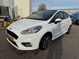damaged passenger cars Ford Fiesta 1.0 EcoBoost Titanium 2019/6