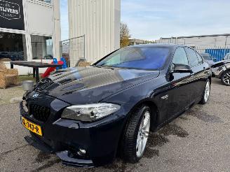 Coche accidentado BMW 5-serie 520i High Executive AUTOMAAT 2015/6