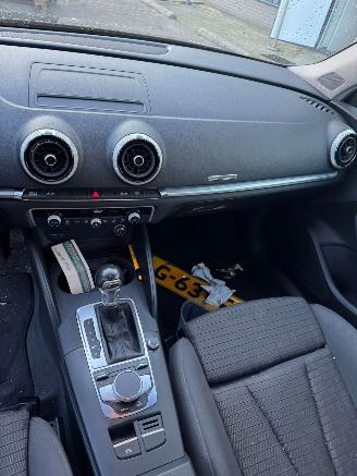 Audi A3 Limousine 35 TFSI CoD Advance AUTOMAAT picture 14