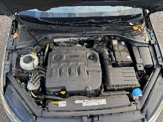 Volkswagen Golf Variant 1.6 TDI Highline Business R picture 7