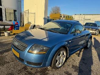 Schadeauto Audi TT 1.8 5V Turbo 2001/3
