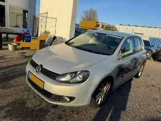 Avarii autoturisme Volkswagen Golf 1.6 TDI Comfortline BlueMotion AUTOMAAT 2010/7
