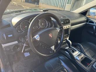 Porsche Cayenne 4.5 Turbo picture 11