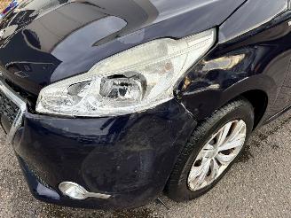 Peugeot 208 1.2 VTi Urban Soul picture 3