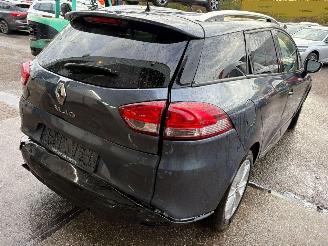 Renault Clio Estate 1.2 TCe Intens AUTOMAAT picture 5