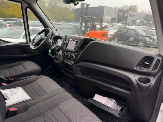 Iveco Daily 35S16 2.3 410 picture 11