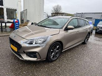 skadebil auto Ford Focus Wagon 1.5 EcoBoost ST Line Business AUTOMAAT 2019/1