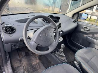 Renault Twingo 1.2 16V Collection BH 2013 137.685 KM picture 17