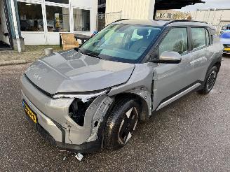 uszkodzony samochody osobowe Kia EV3 Air 58.3 kWh 2025/2