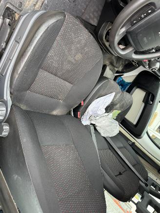 Peugeot Boxer 335 2.0 BlueHDI L3H2 Pro DC BJ 2017 237.625 KM picture 12