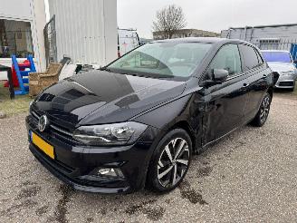 Vaurioauto  passenger cars Volkswagen Polo 1.0 AUTOMAAT TSI Comfortline BJ 2019 90.619 KM 2019/1