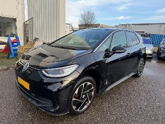 krockskadad bil auto Volkswagen ID.3 Pro Business 59 kWh 2024/6