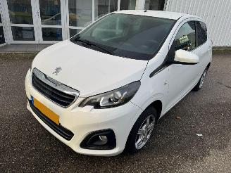 Vaurioauto  passenger cars Peugeot 108 1.0 e-VTi Active 2015/9