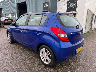 Hyundai I-20 1.2i i-Motion picture 3