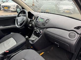 Hyundai I-10 1.1 Active picture 11