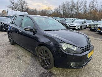 Volkswagen Golf 2.0 TDI Highline picture 6