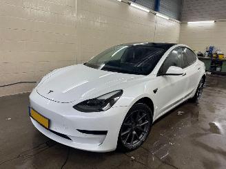 skadebil auto Tesla Model 3 Standard RWD Plus 60 kWh 2021/6