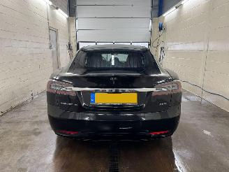 Tesla Model S 75D Base picture 3