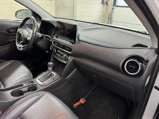 Hyundai Kona 1.6 GDI HEV Premium Sky AUTOMAAT picture 13