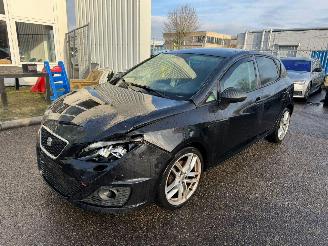 Coche accidentado Seat Ibiza 1.4 TSI FR AUTOMAAT BJ 2012 210.000 KM 2012/2