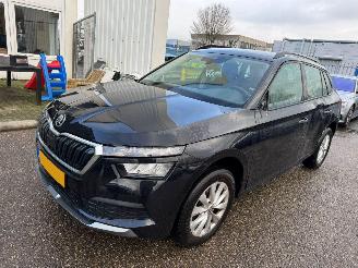 skadebil auto Skoda Kamiq 1.0 TSI Ambition BJ 2022 43.250 KM 2022/9