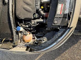 Citroën C4 cactus 1.2 PureTech Shine BJ 2015 160.986 KM picture 14