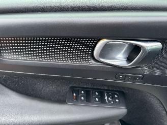 Volvo XC40 1.5 T3 R-Design AUTOMAAT picture 15