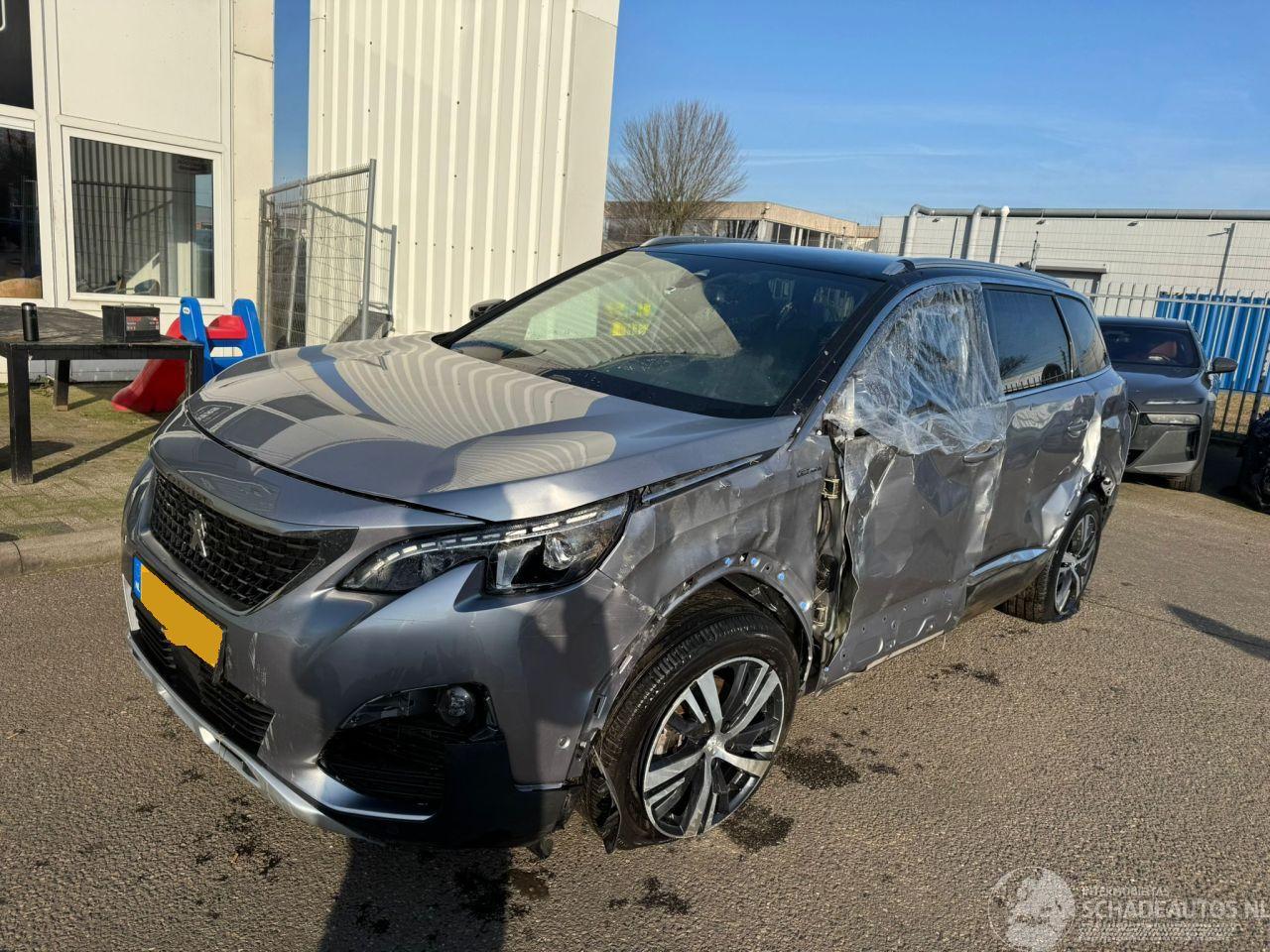 Peugeot 5008 1.2 PureTech Blue Lease Premium