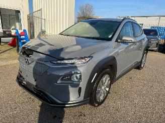 škoda osobní automobily Hyundai Kona EV Premium Sky 64 kWh 2020/12