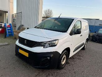 skadebil bedrijf Peugeot Partner 1.6 BlueHDI Premium 2019/6