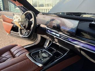 BMW 7-serie 750e xDrive picture 23