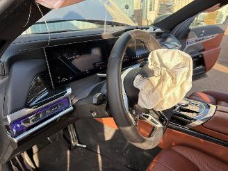 BMW 7-serie 750e xDrive picture 17