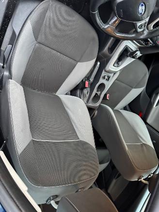 Ford Focus 1.6 TI-VCT Lease Titanium BJ 2013 141.164 KM picture 9