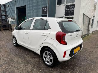 Kia Picanto 1.0 DPi ComfortLine BJ 2024 30346 KM picture 3