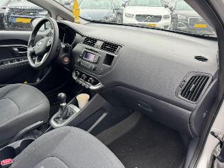 Kia Rio 1.2 CVVT Plus Pack BJ 2012 201.167 KM picture 14