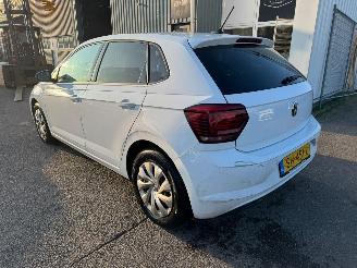 Volkswagen Polo 1.6 TDI Comfortline Business picture 3