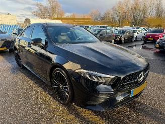 Mercedes A-klasse 180 AUTOMAAT PANO AMG Line picture 7