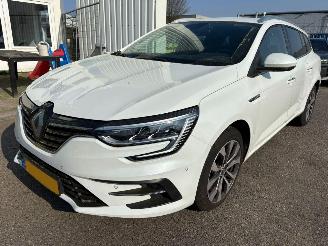 Unfallwagen Renault Mégane 1.3 AUTOMAAT TCe 140PK Techno 2022/12