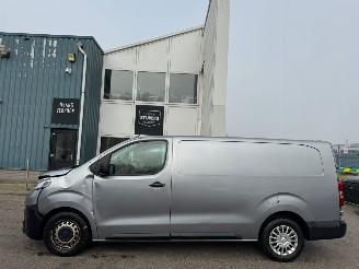 Toyota Proace Worker 2.0 D-4D Navigator Long picture 2