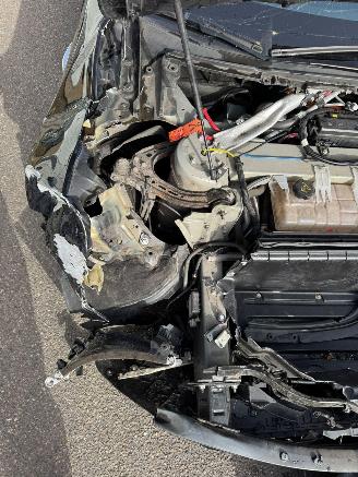 Tesla Model S 75D Base picture 9